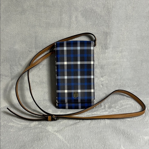Tommy Hilfiger Blue Plaid Crossbody Phone Wallet - Picture 1 of 8